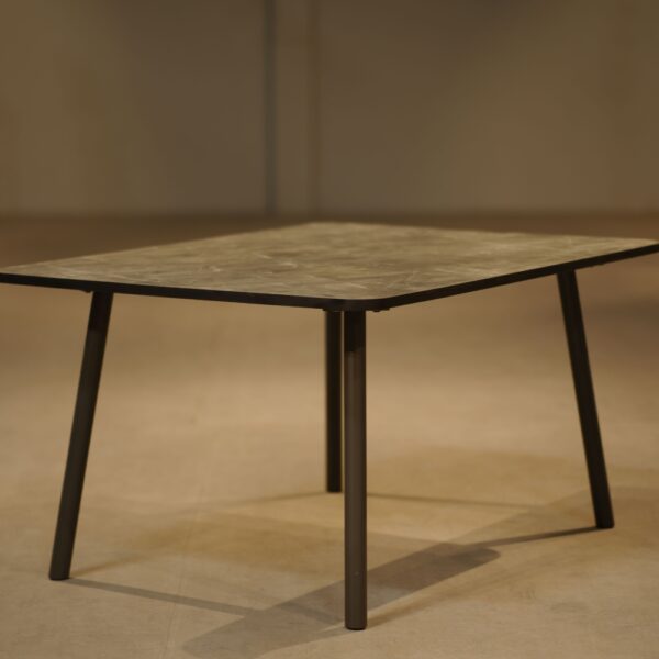 Sqaure Dining Table